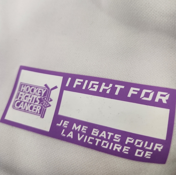 Seattle Kraken - Hockey Fights Cancer Hooded Sweatshirt - Picture 8 of 8